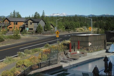 19212 Gateway Loop, Bend, OR 97702 - photo 2
