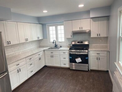 75 van Wagenen Ave unit 2, Jersey City, NJ 07306 - photo 4