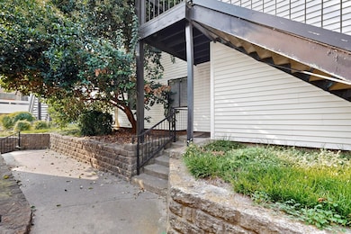 7431 Holly Hill Dr unit 108, Dallas, TX 75231 - photo 3