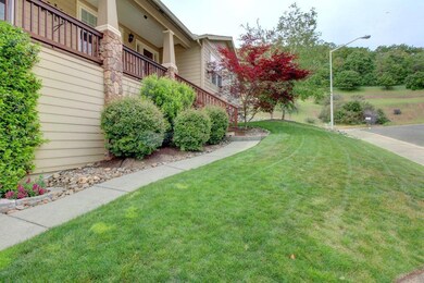 509 Cypress Ave, Rogue River, OR 97537 - photo 4