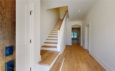 10' Ceilings on main beautiful LPV flooring