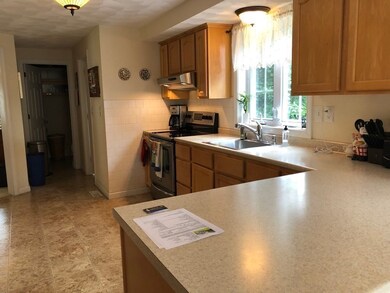 4 Crown St, Billerica, MA 01821 - photo 6