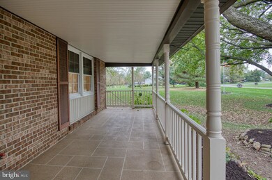 5827 Woodwinds Cir, Frederick, MD 21703 - photo 2