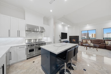 The Mercer unit 601, Houston, TX 77056 - photo 3