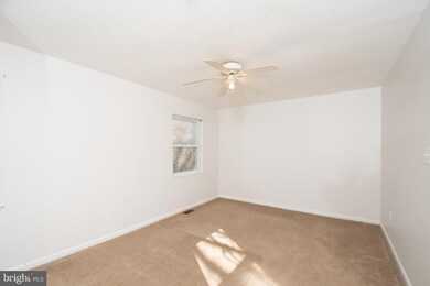 4519 Fieldstone Ct, Marshall, VA 20115 - photo 5