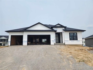 620 Rock Ridge Rd, Tiffin, IA 52340 - photo 2