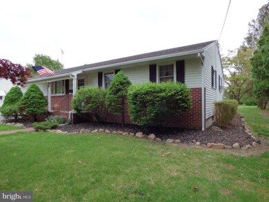 321 S Johnson St, Penns Grove, NJ 08069 - photo 3