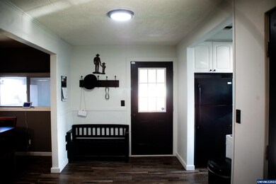 38808 NE Ash St, Scio, OR 97374 - photo 3