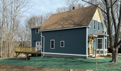 5 Crockett St, Rochester, NH 03867 - photo 3