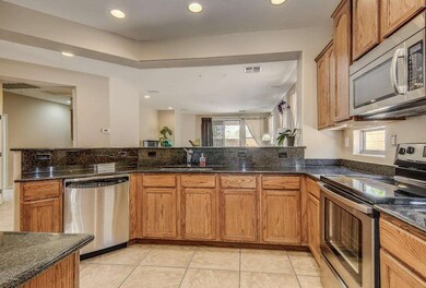 105 Kitchen_4