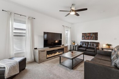 104 Village Cir, Sacramento, CA 95838 - photo 6