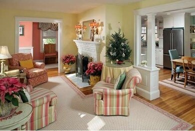 51 Thaxter St, Hingham, MA 02043 - photo 4