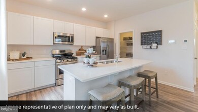 134 Snoopy Ln, Lower Frederick Township, PA 18074 - photo 2