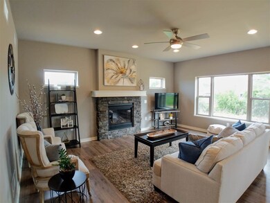 444 Peterson Trail, Oregon, WI 53575 - photo 7