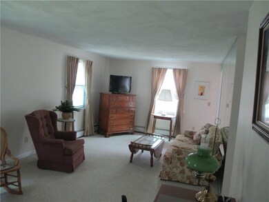 30 Tomahawk Cir, Saunderstown, RI 02874 - photo 4