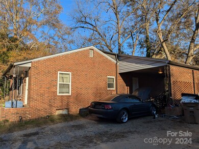 715 Congress St, Shelby, NC 28152 - photo 3