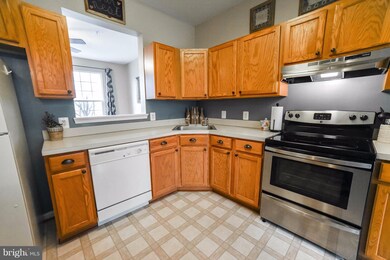 10357 Housely Place, White Plains, MD 20695 - photo 5