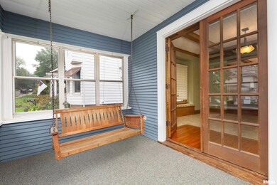 2018 Tremont Ave, Davenport, IA 52803 - photo 4