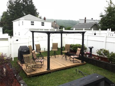 202 W Phillips St, Coaldale, PA 18218 - photo 7