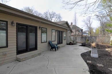 668 S Loomis St, Naperville, IL 60540 - photo 3