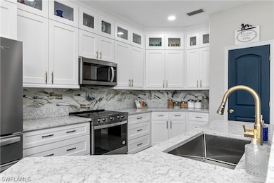 2817 NE 2nd Place, Cape Coral, FL 33909 - photo 3