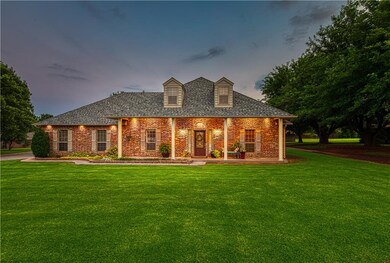 3502 W 7th St, Elk City, OK 73644 - photo 2