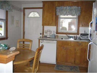 7 Mcdonnell Dr, Randolph, MA 02368 - photo 2