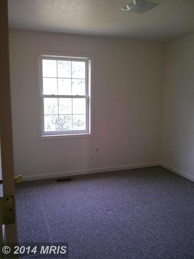 711 W 11th St, Front Royal, VA 22630 - photo 7