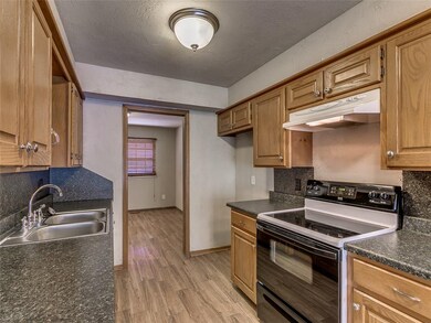 4729 NW 60th St, Oklahoma City, OK 73122 - photo 2
