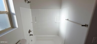 4007 Tyler Ave unit B, El Paso, TX 79930 - photo 7