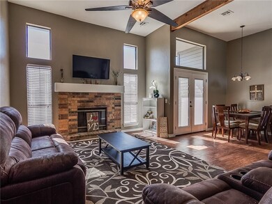 2301 Cedar Brook Dr, Moore, OK 73160 - photo 5