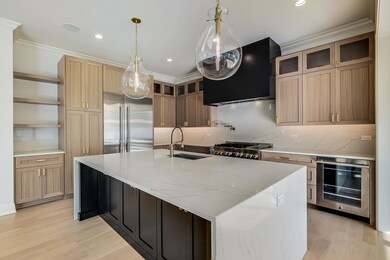 591 S Bryan St, Elmhurst, IL 60126 - photo 3