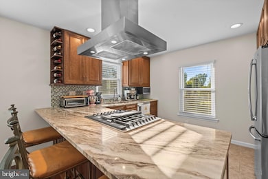 27 Carver Rd, Cabin John, MD 20818 - photo 5