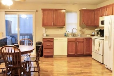 112 W Grant Dr, Raymore, MO 64083 - photo 7