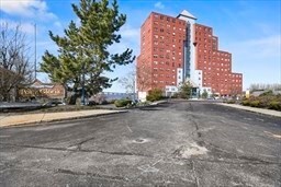 Point Gloria Condominiums unit 211, Fall River, MA 02720 - photo 2