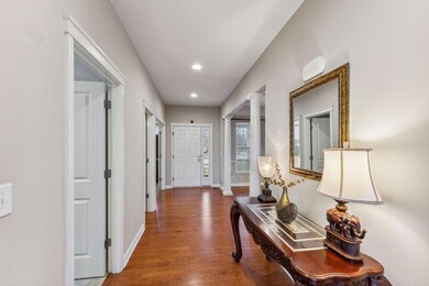 5-web-or-mls-7409-upper-clarenton-dr-n