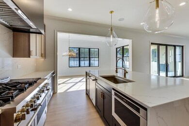 565 S Bryan St, Elmhurst, IL 60126 - photo 3