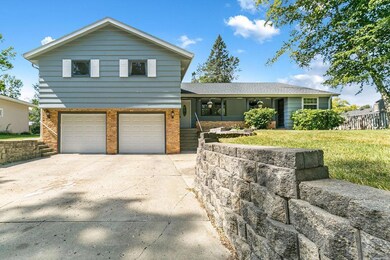 708 16th St SW, Willmar, MN 56201 - photo 7