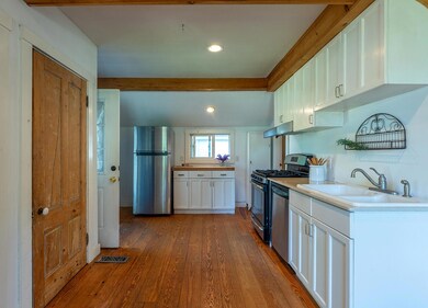 9 Mount Battie St, Camden, ME 04843 - photo 3
