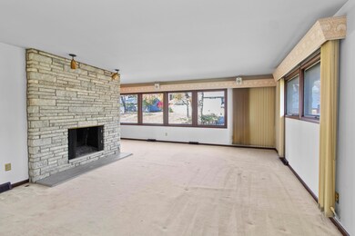 3919 Hillview Dr (4)