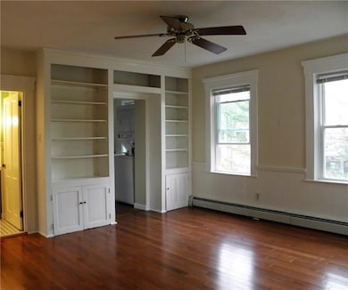 129 Constitution St unit 2, Bristol, RI 02809 - photo 4