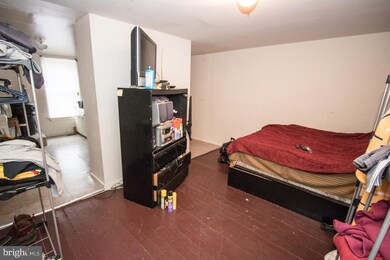 1214 N Stricker St, Baltimore, MD 21217 - photo 5