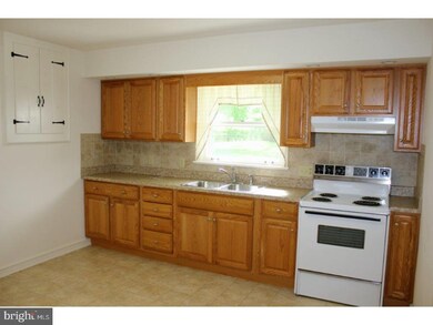 685 Upper State Rd, Chalfont, PA 18914 - photo 5