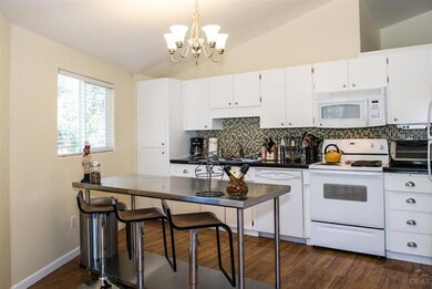 60868 Jasmine Place, Bend, OR 97702 - photo 6