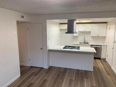 10128 Crawford Way, Sacramento, CA 95827 - photo 2