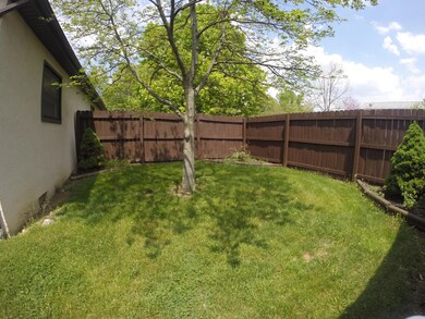 7620 Pickett Ln unit 8, Columbus, OH 43235 - photo 7