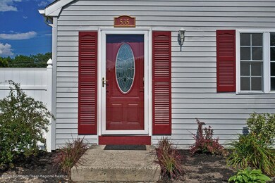 535 Tinsmith Ct, Toms River, NJ 08753 - photo 7