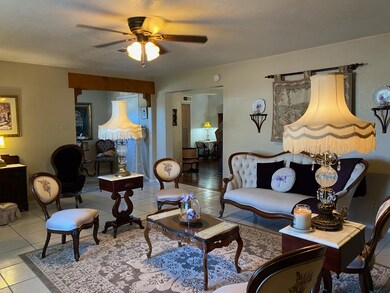 2704 Jefferson Ave, El Paso, TX 79930 - photo 2