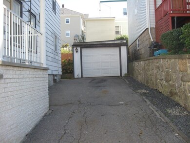 172 Grant St, Fall River, MA 02721 - photo 2