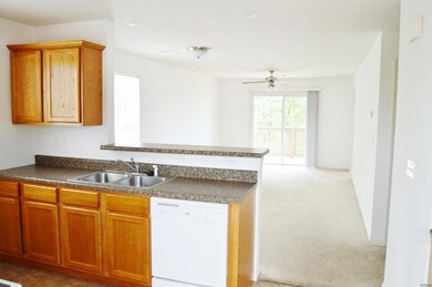 15420 Texas Rd unit ABCD, Saint Robert, MO 65584 - photo 3